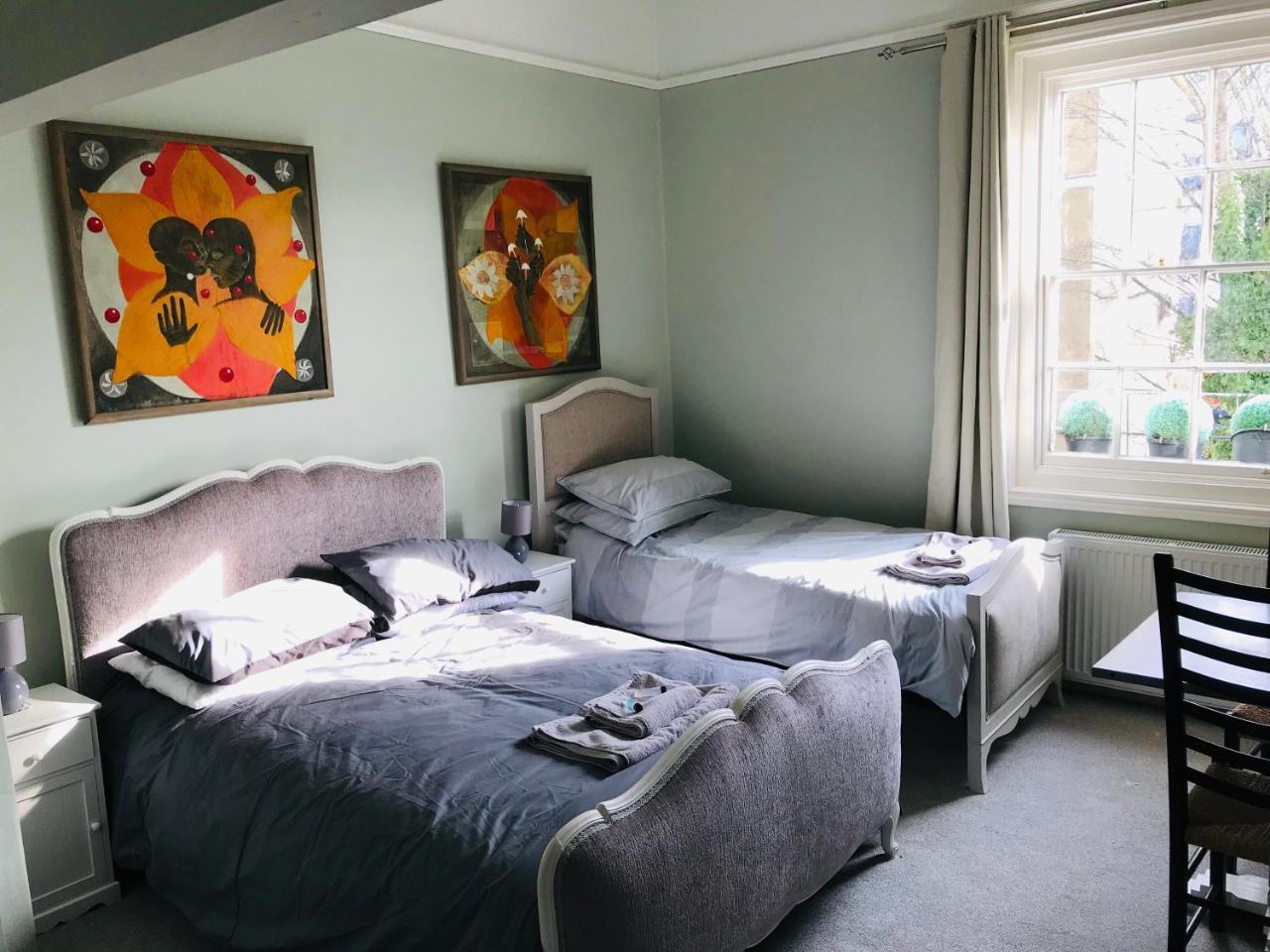 Regency Rooms Guesthouse チェルトナム エクステリア 写真